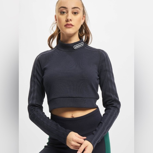 Adidas Women's Dark Blue Long Sleeve Crop Top 🆕 - Picture 4 of 7
